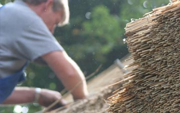 professional Pednormead End thatchers